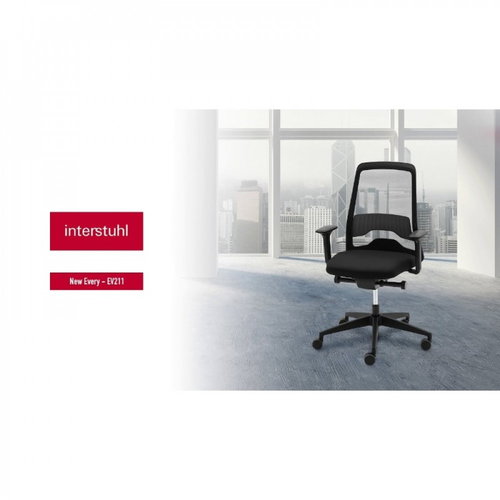 Interstuhl Medium Size Swivel Office Chair with Armrests - Image 4